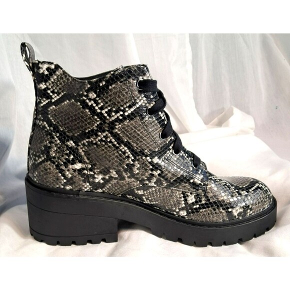 Skechers Viper Snake Chunky Women's Lace Up Combat Boots 11M - Picture 3 of 11